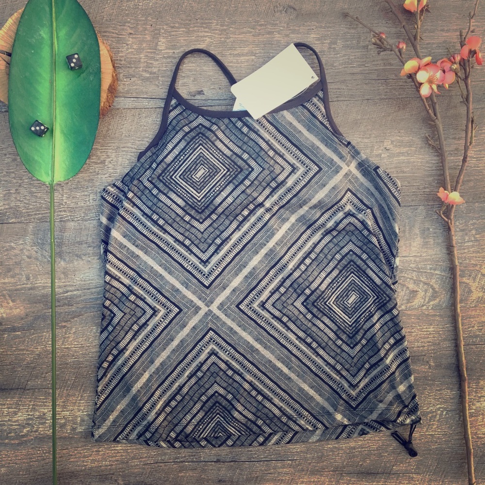 FABLETICS NORWALK WORKOUT TANK
